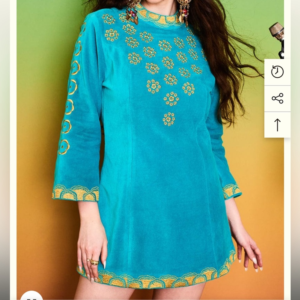 The hippie shake sgt pepper tunic